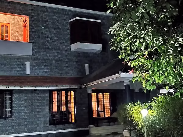 263461_f8879f450abd49098274263f5af458af~mv2